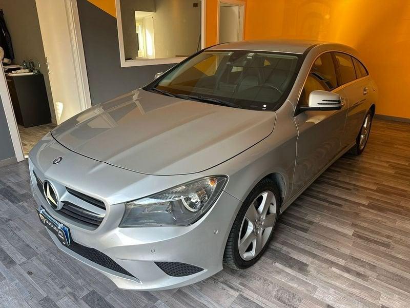 Mercedes-Benz CLA CLA 180 d S.W. Automatic Premium Dark Night