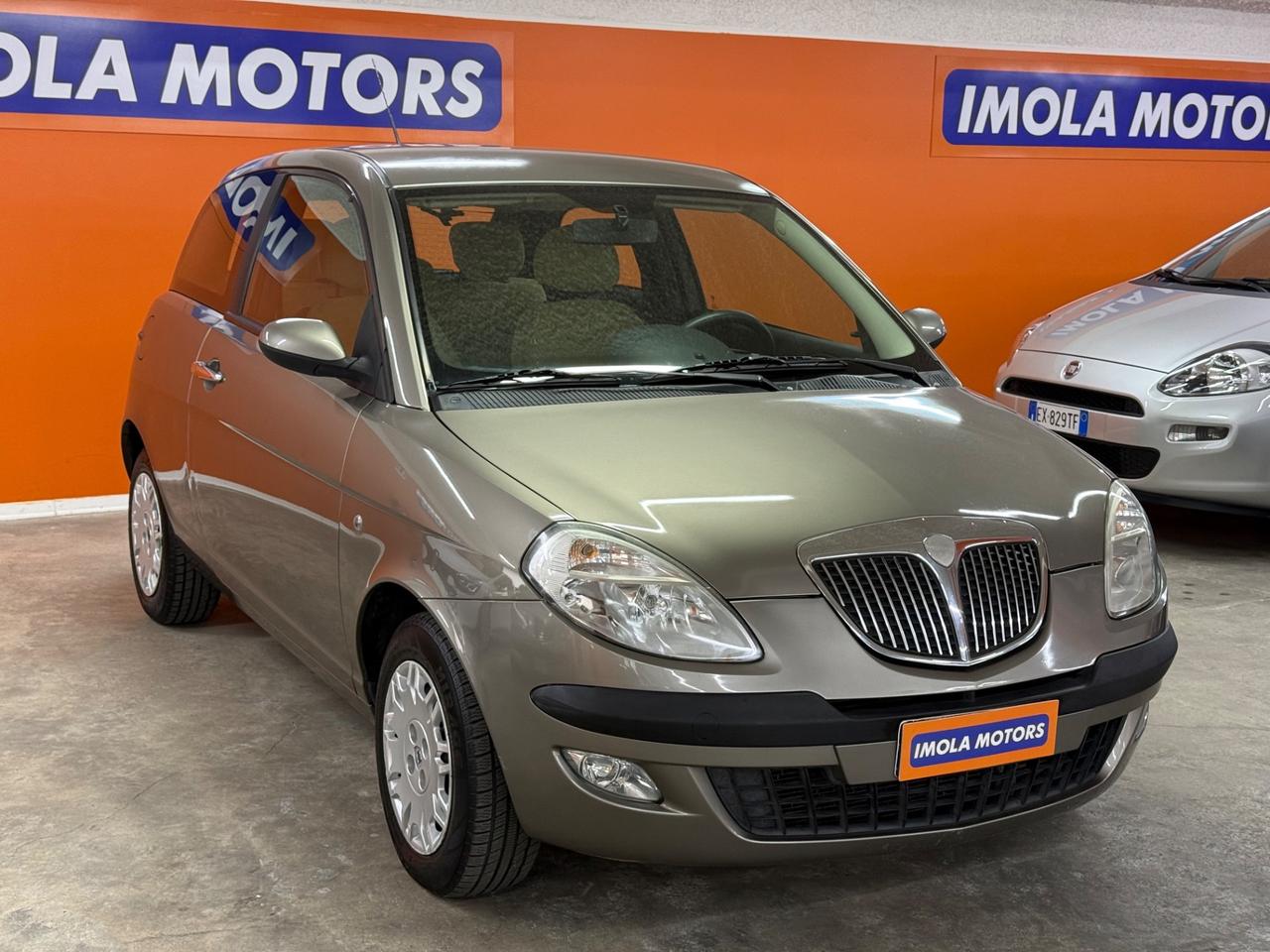 Lancia Ypsilon 1.3 Multijet 16V Argento