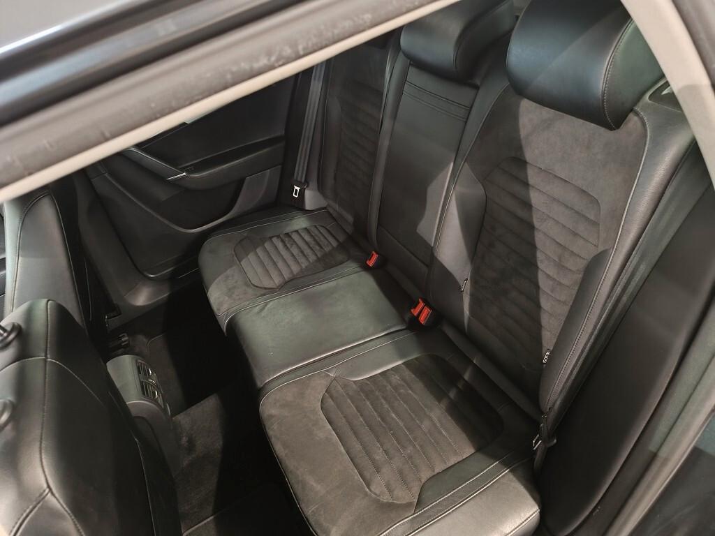 Volkswagen Passat VW PASSAT VAR. 2.0 TDI 4×4 HIGHLINE 140CV
