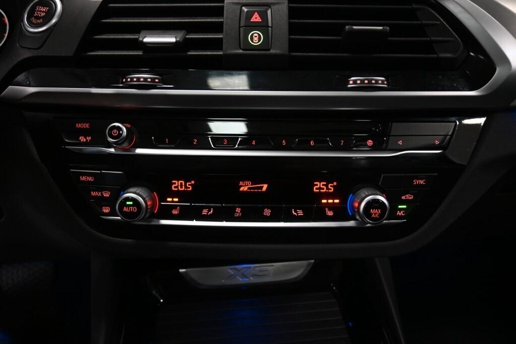 Bmw X3 18D 150CV STEPTRONIC 48V S-DRIVE LUXURY ( FARI LED - AMBIENT LIGHT TETTO PANORAMICO APR. )