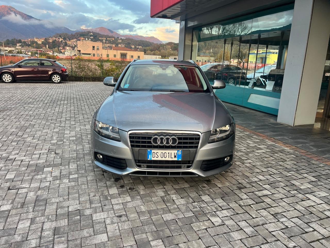 Audi A4 Avant 2.0 TDI 143CV F.AP. - NEOPATENTATI