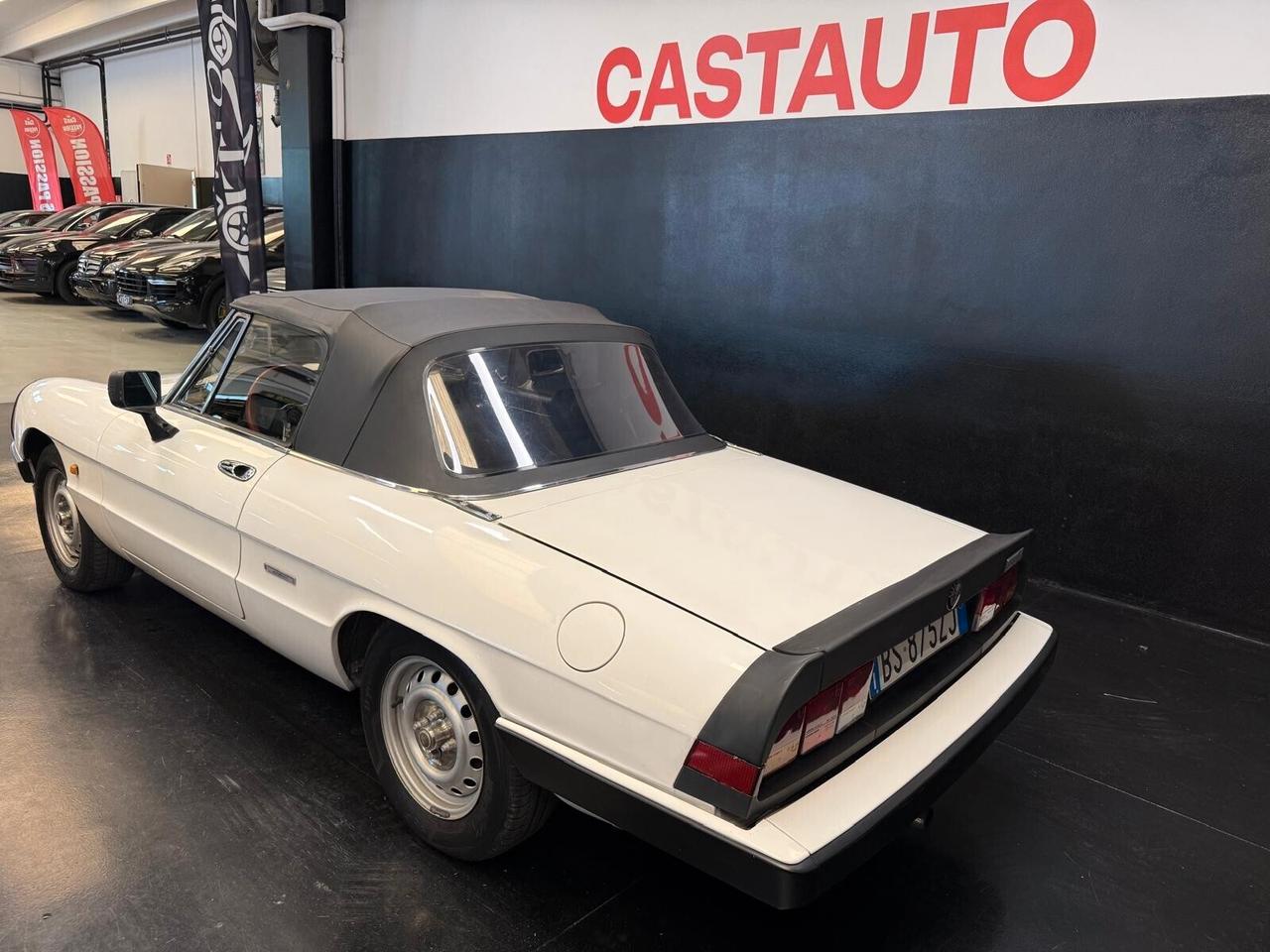 Alfa Romeo Duetto Spider 1.6