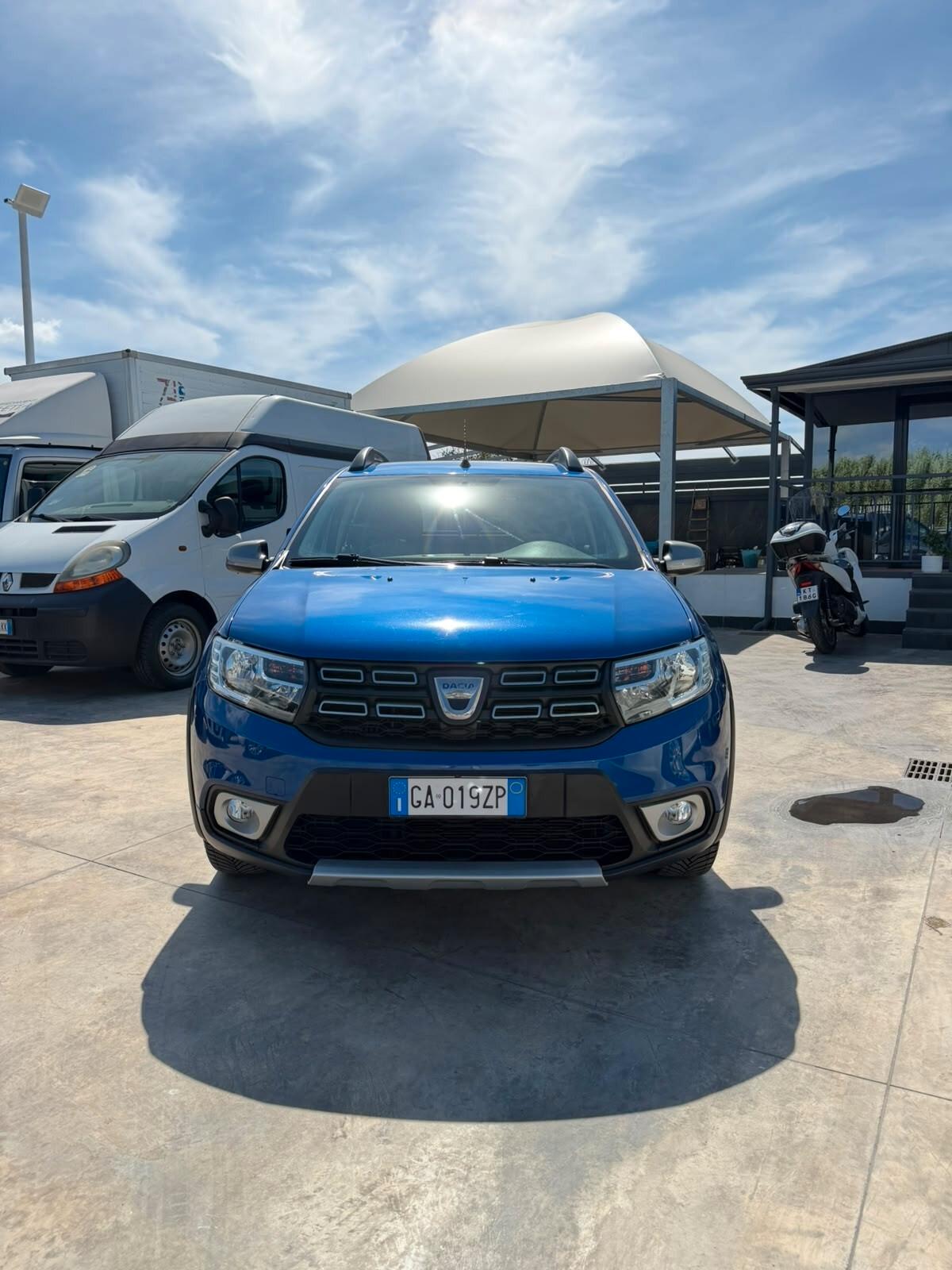 Dacia Sandero Stepway 1.0 TCe 100CV ECO-G 15th Anniversary