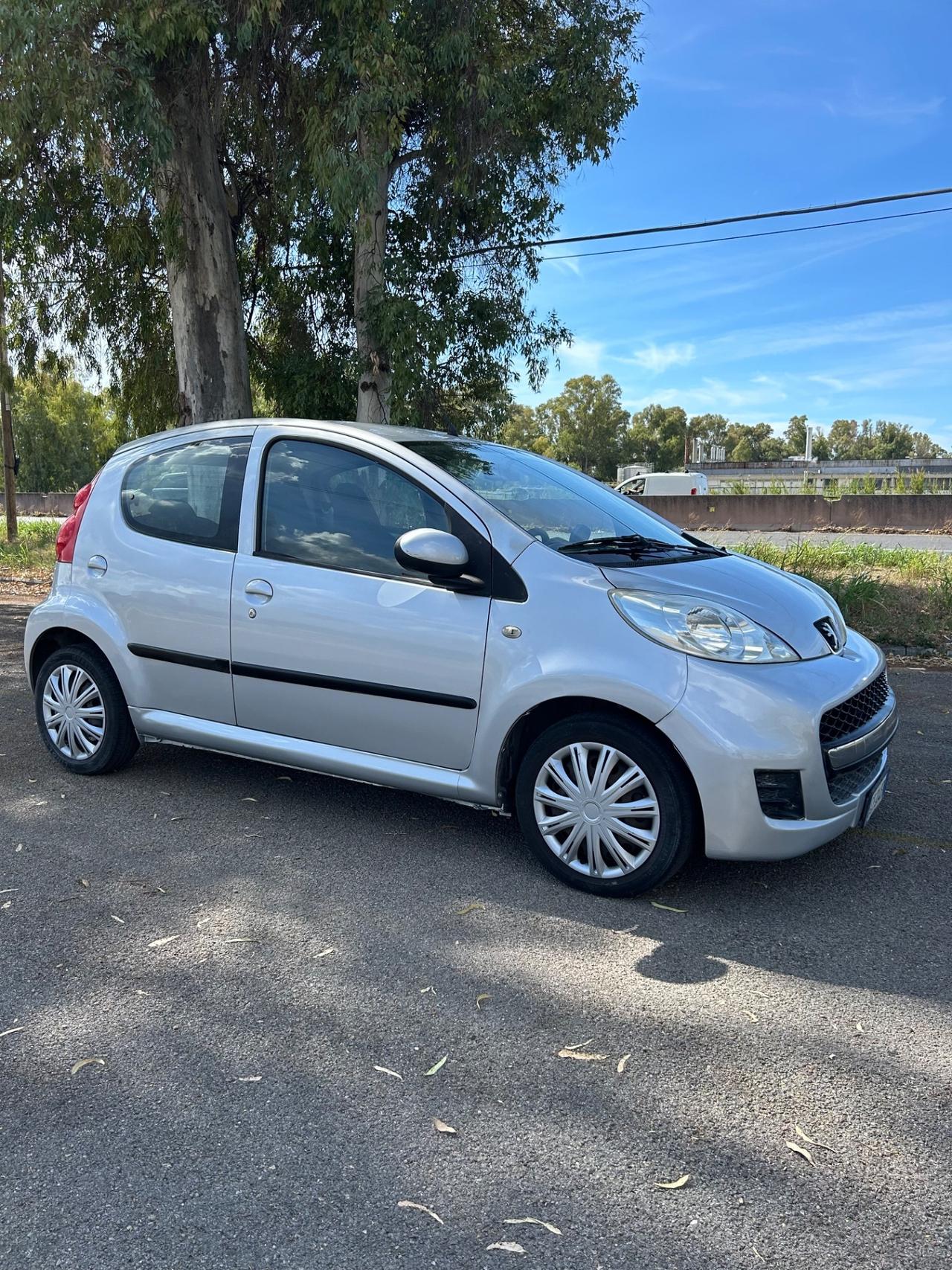 Peugeot 107 1.0 68CV 5p. Active