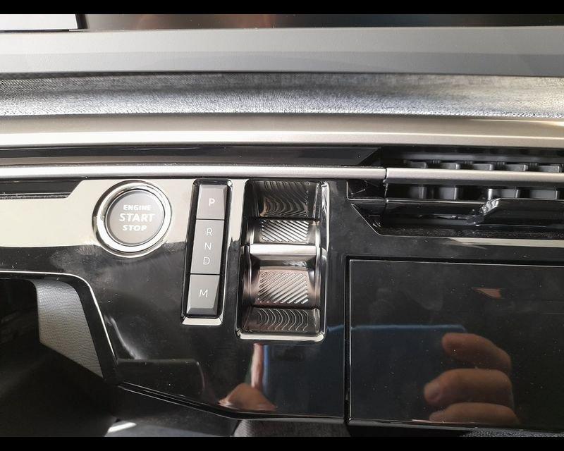 Peugeot 5008 Nuovo Hybrid 145 e-DCS6 ALLURE