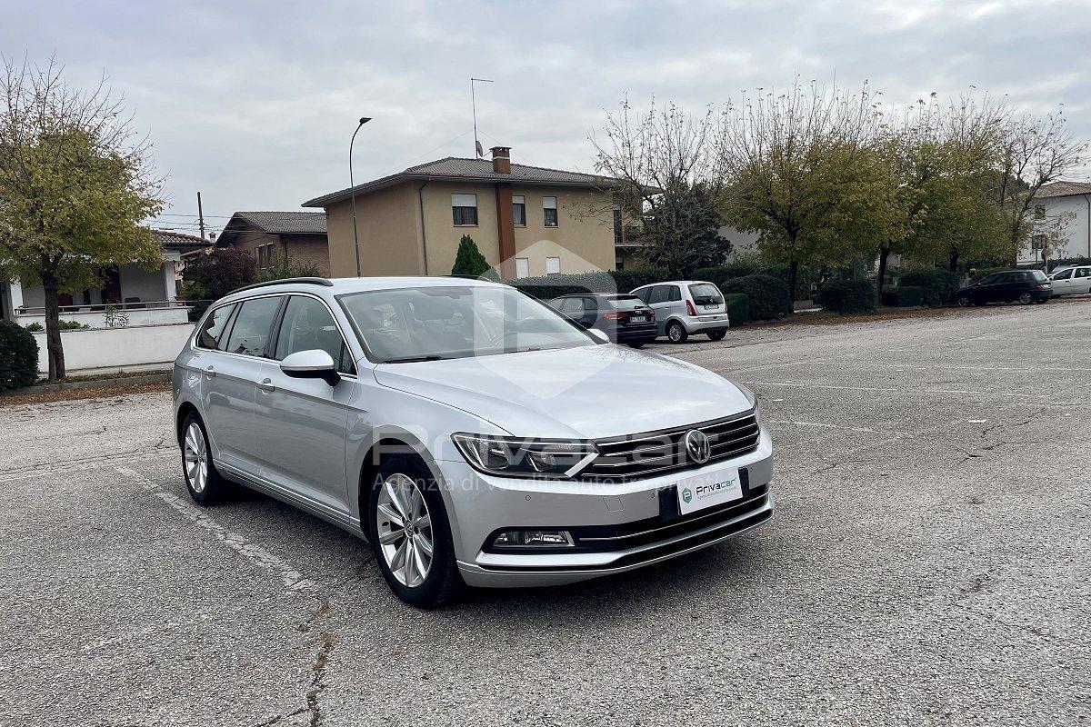 VOLKSWAGEN Passat Variant Businessline 2.0 TDI DSG BlueMotion Tech.