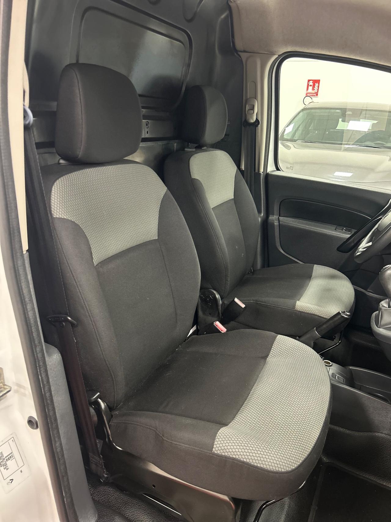 Renault Kangoo 1.5 dCi 75CV F.AP. Stop & Start 4p. Express Energy