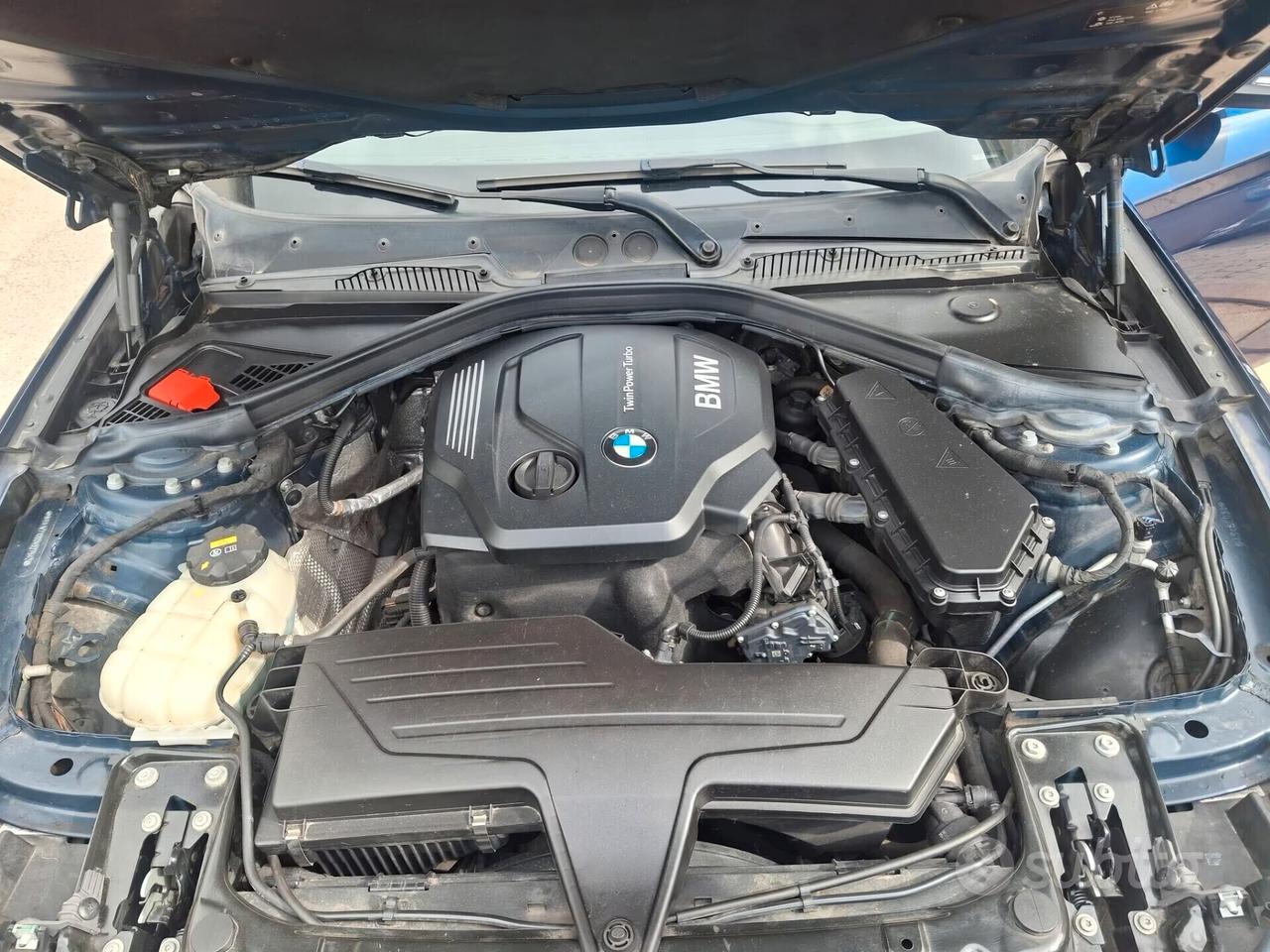 Bmw 116D 5p. Sport CLIMATRONIC CERCHI CRUISE XENON IQ-LED MULTIFUNZIONE TOP NEO PATENTATI
