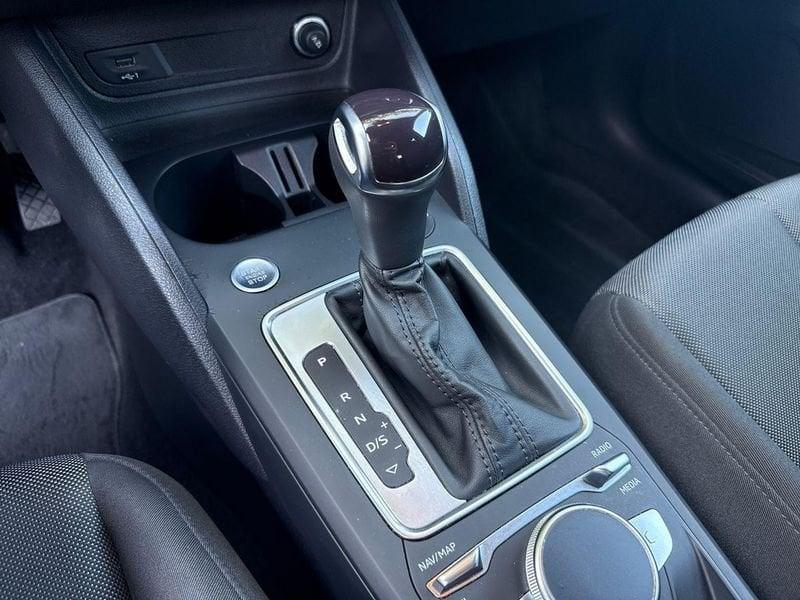Audi Q2 35 1.5 tfsi Business Advanced s-tronic