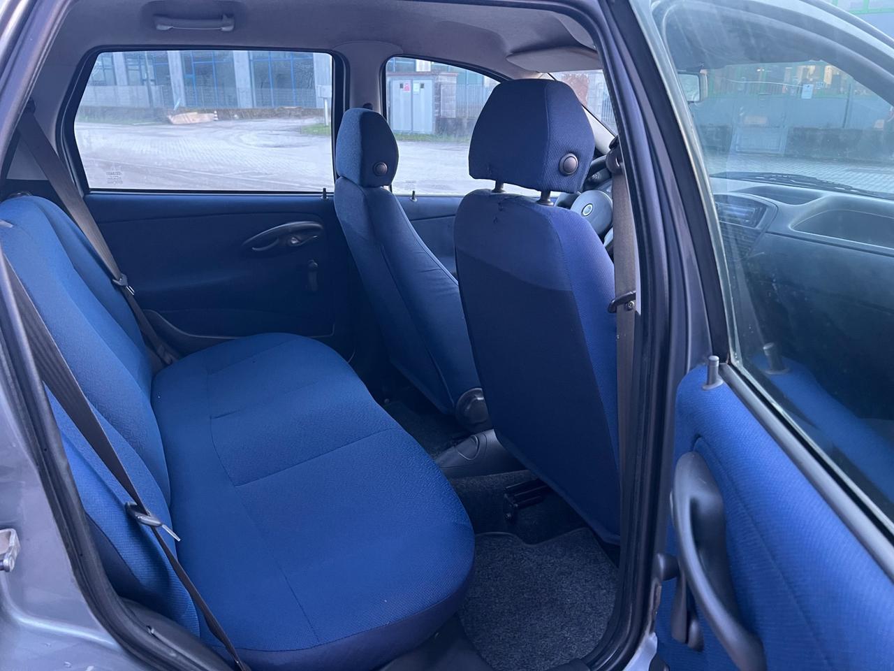 Fiat Punto 1.2 5 porte Active