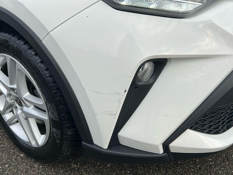 Toyota C-HR C-HR 1.8 Hybrid E-CVT Active