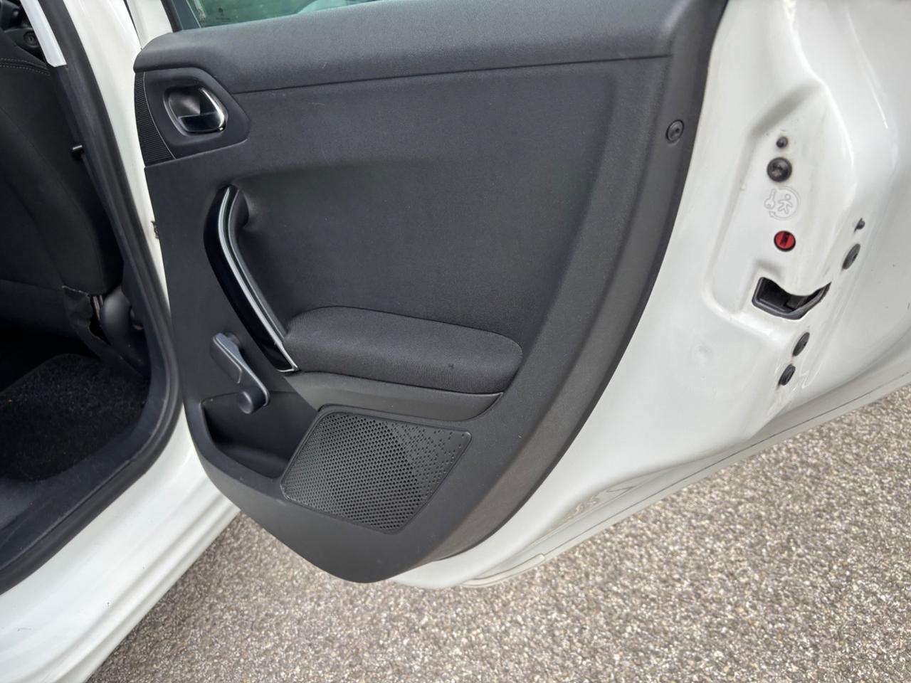 Peugeot 208 1.4 VTi 95 CV 5p. GPL Allure