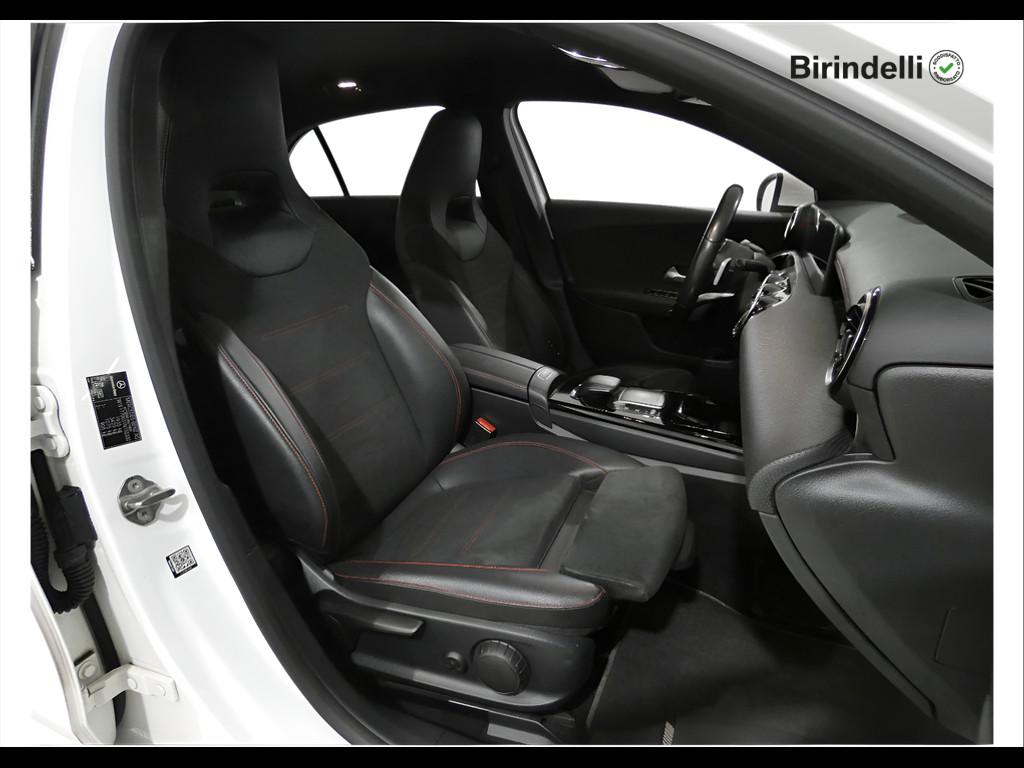 Mercedes-Benz Classe A (W177) - A 180 d Automatic Premium