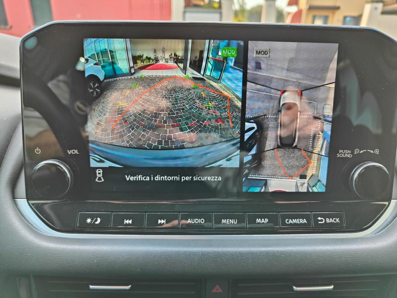 Nissan Qashqai MHEV 140 CV Business