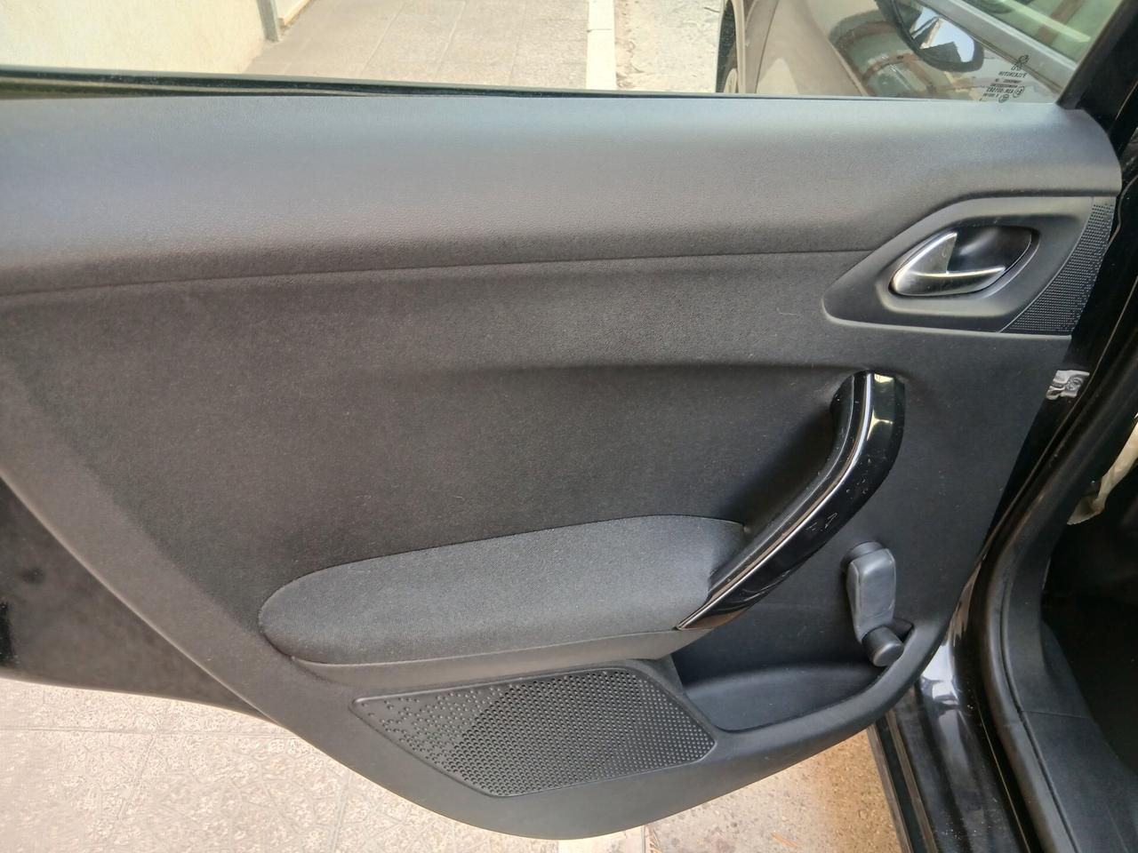 Peugeot 208 1.0 VTi 68 CV 5 porte Active