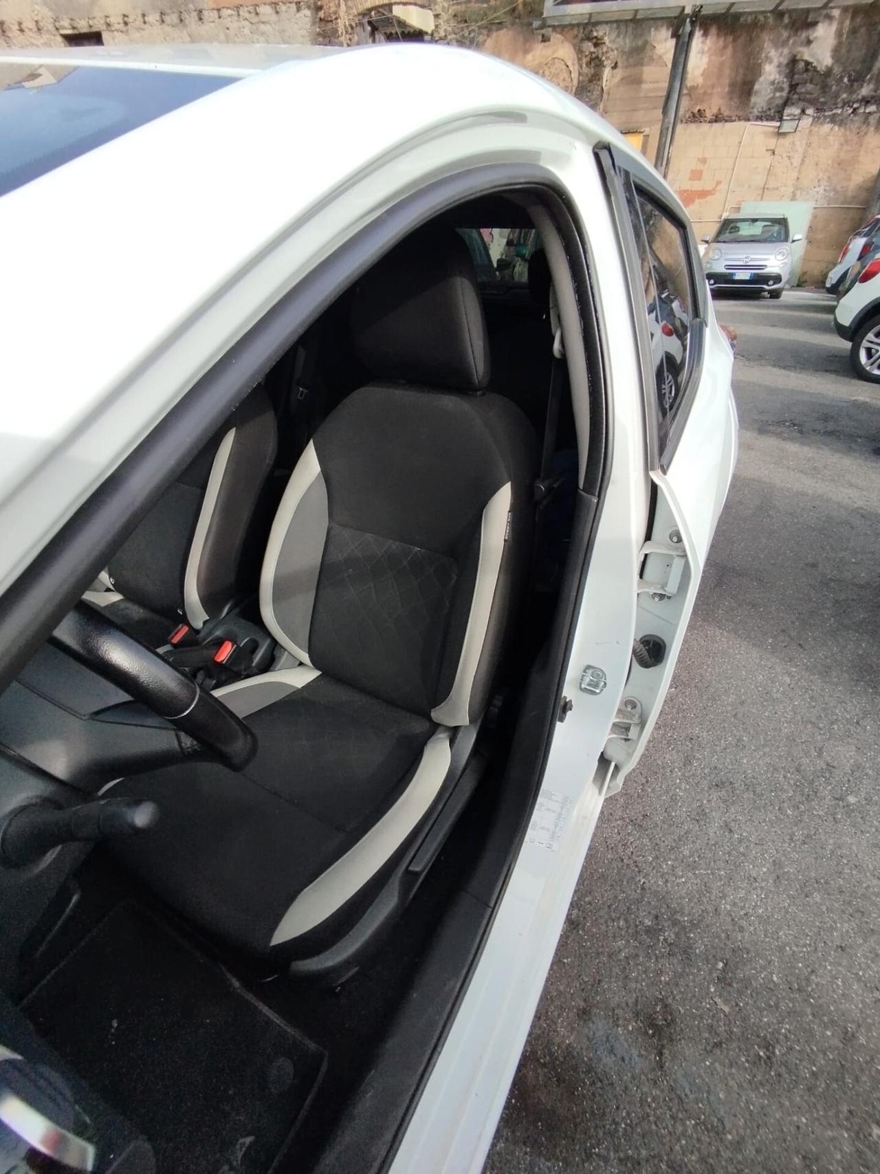 Nissan Micra 1.5 dCi 8V 5 porte Tekna 80MilaKm