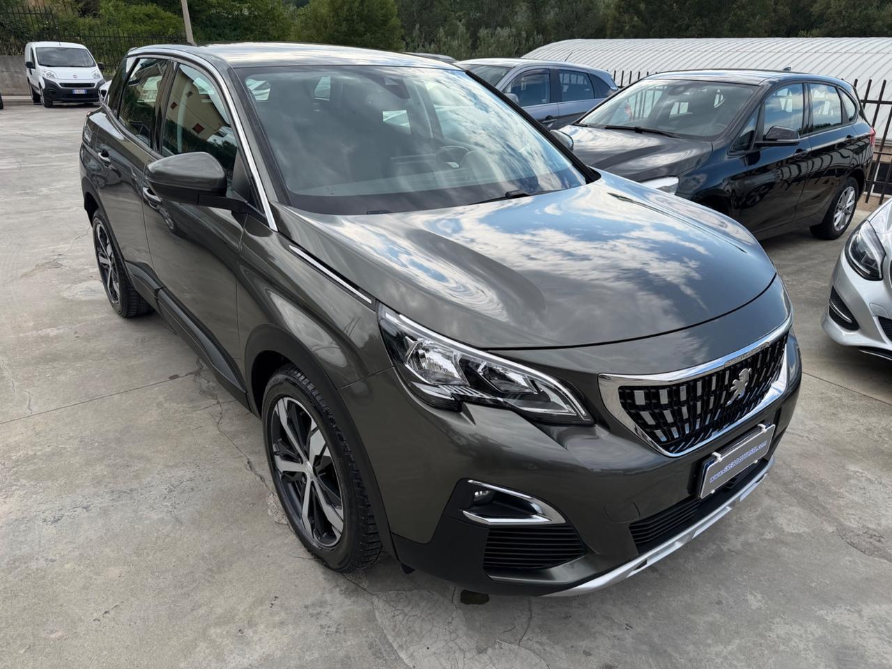 Peugeot 3008 BlueHDi 130 S&S EAT8 Allure