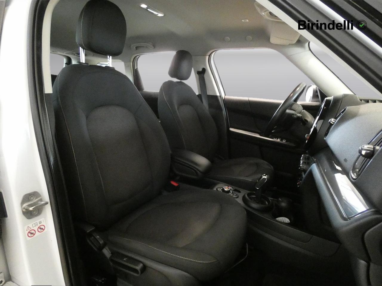 MINI Mini Countrym.(F60) - Mini 2.0 Cooper D Business Countryman