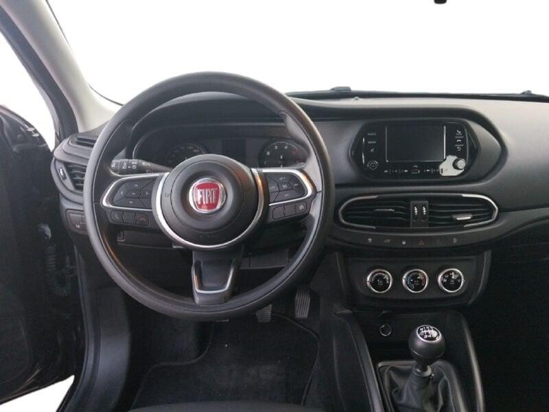 FIAT Tipo Sedan 1.6 130cv Ds SedanTipo