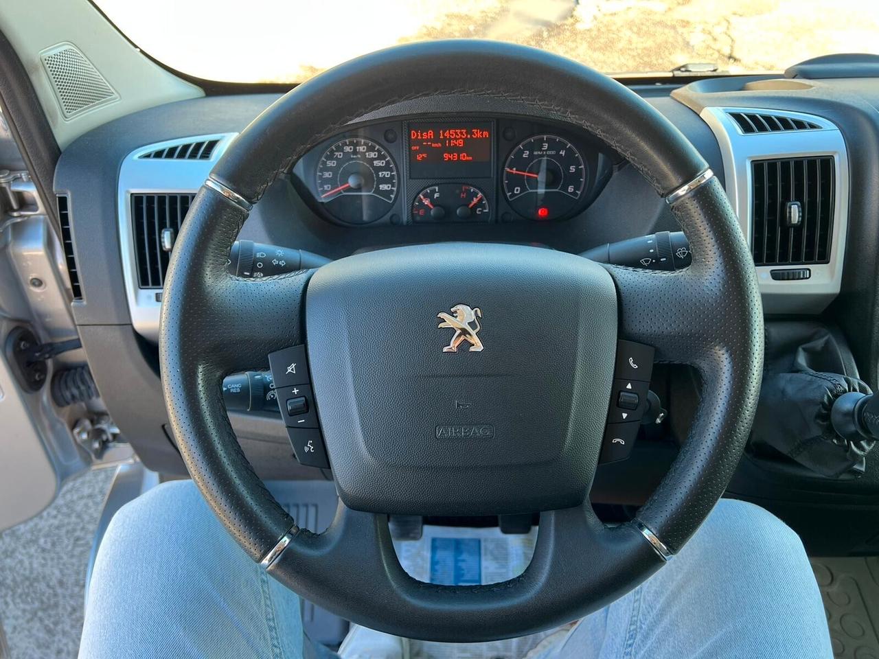 Peugeot Boxer 2.2 140cv 9 Posti