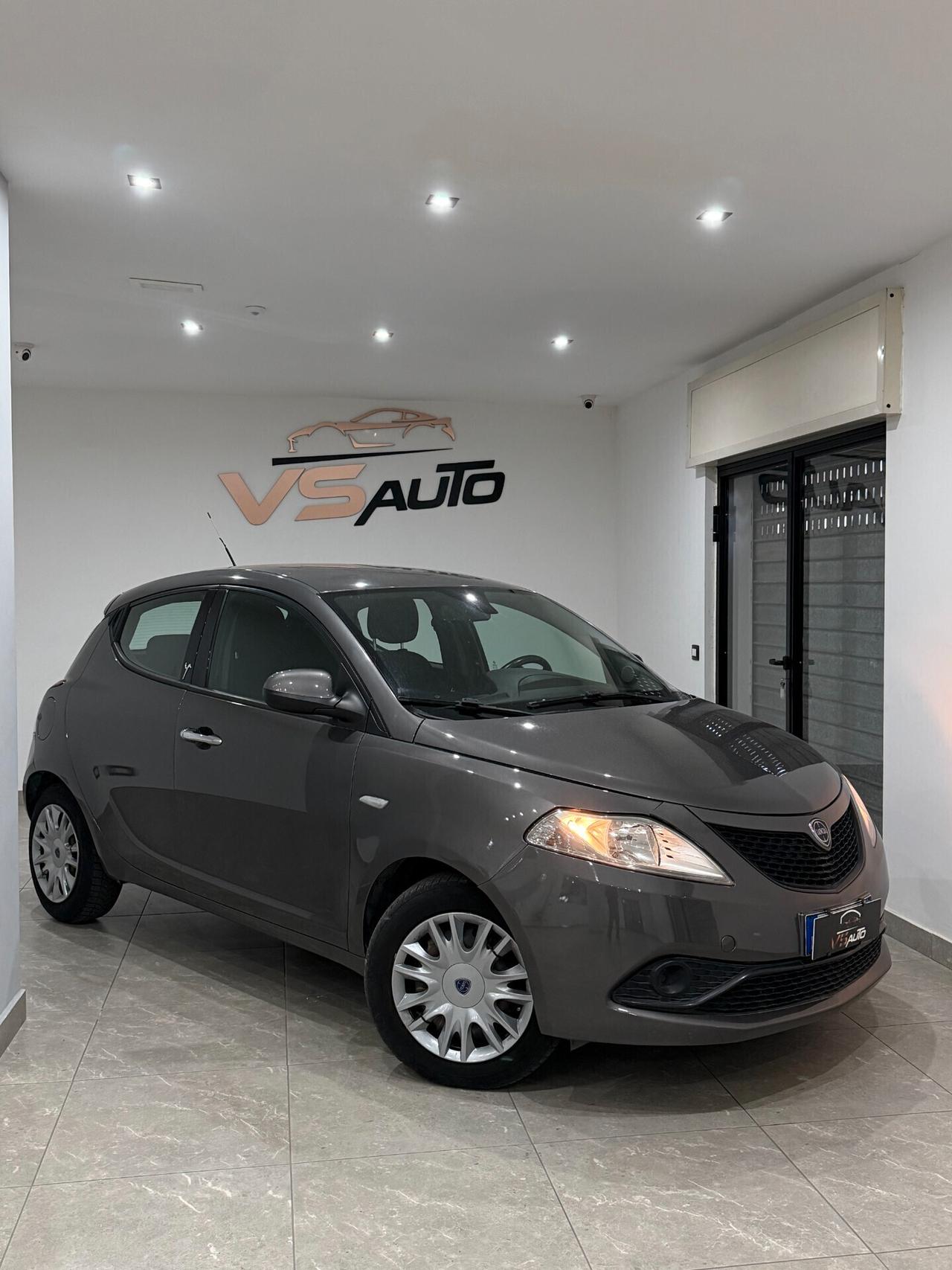 Lancia Ypsilon 1.2 69 CV 5 porte Elle