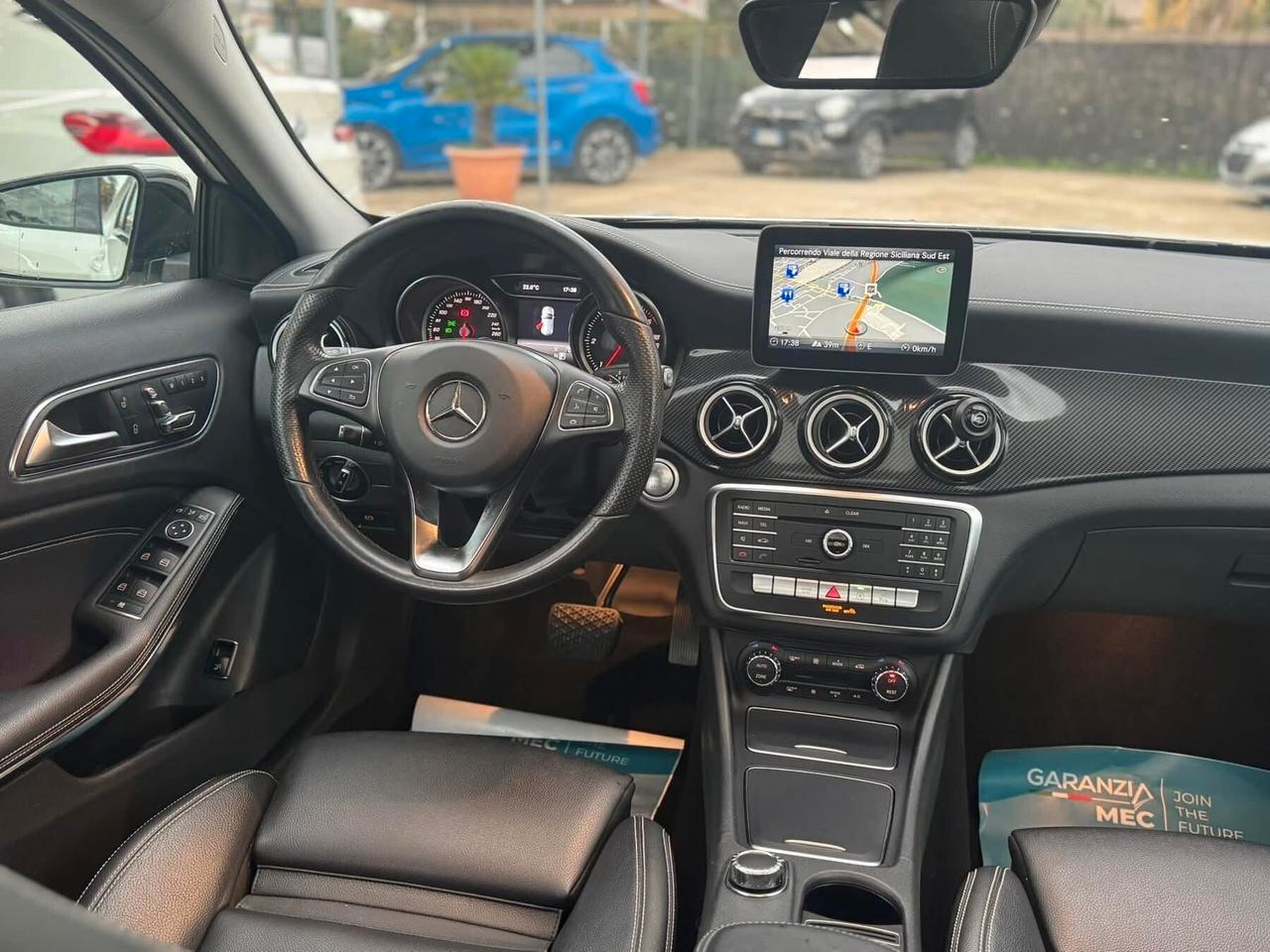 Mercedes-benz GLA 200 d Automatic Premium NIGHT EDITION