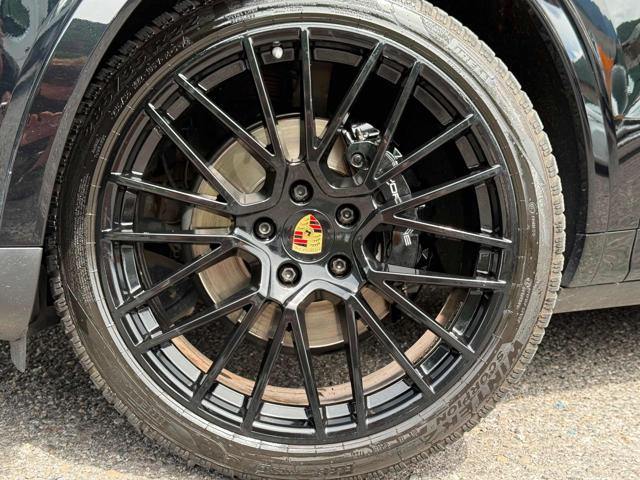 PORSCHE Cayenne cayenne e-Hybrid Coupe?