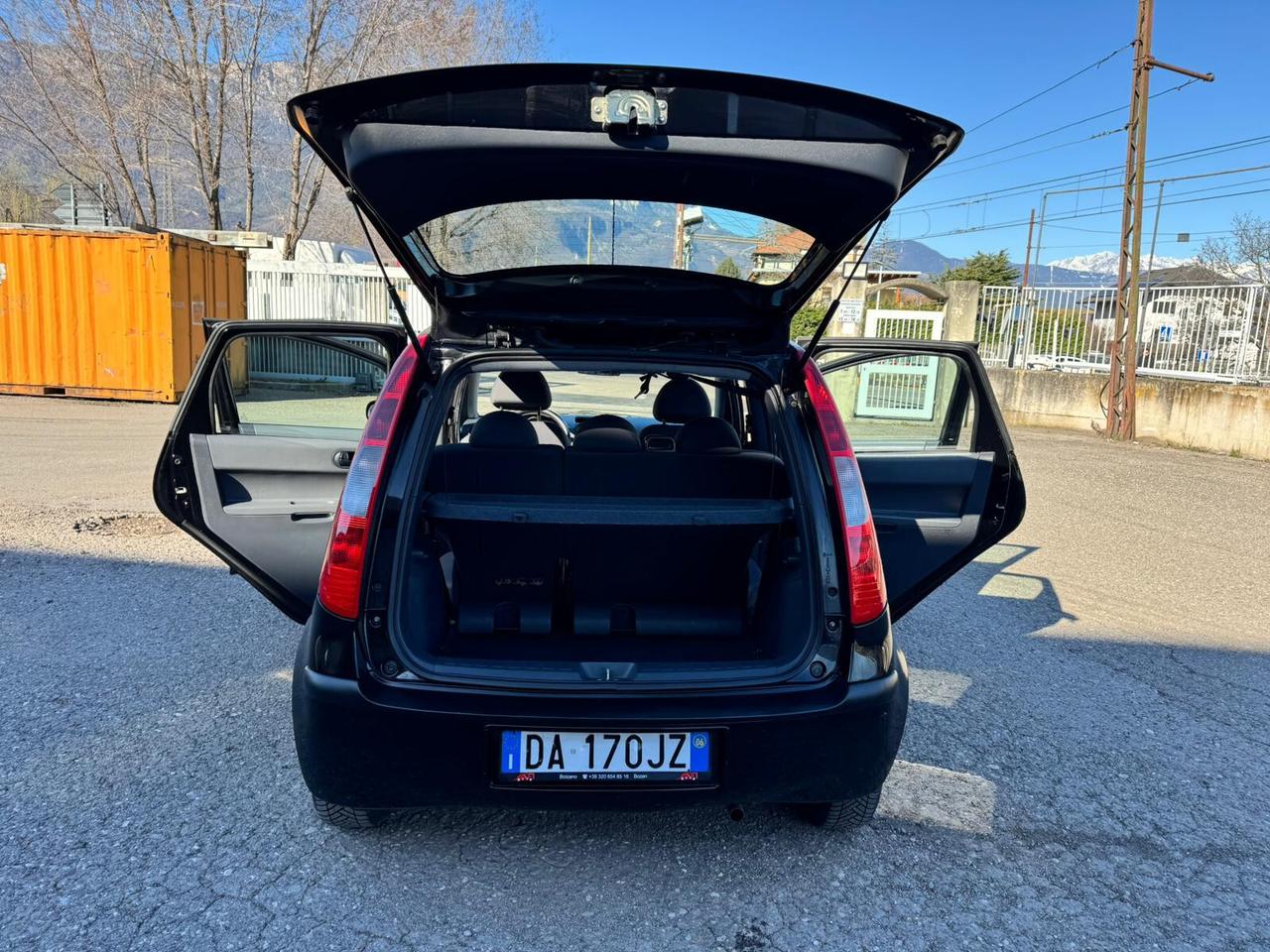 Mitsubishi Colt 1.1 12V 5p. Invite