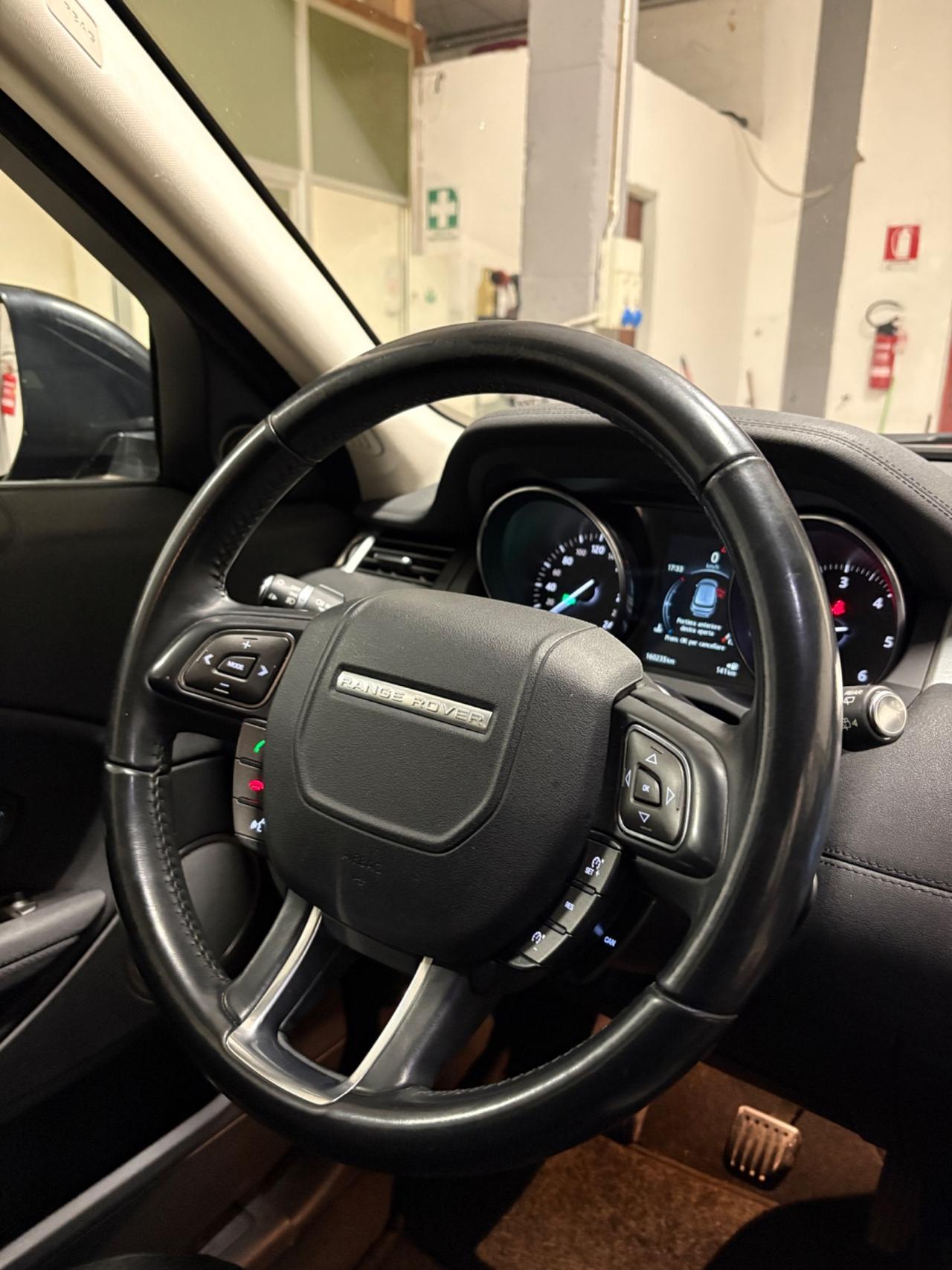 Land Rover Range Evoque 2.0 TD4 150 CV 5p. SE Dynamic