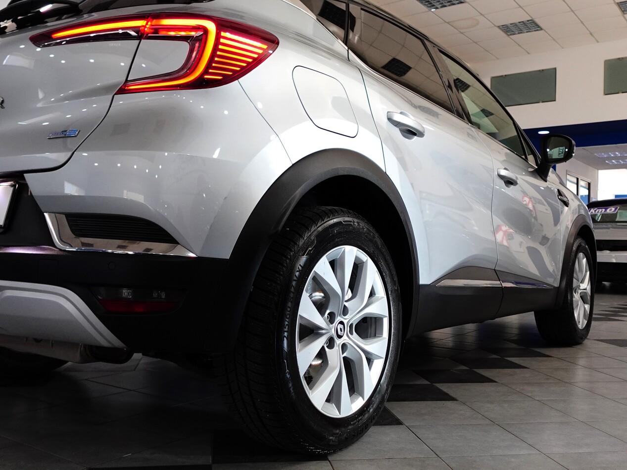 Renault Captur 1.6 E-TECH PHEV 160 CV INTENS