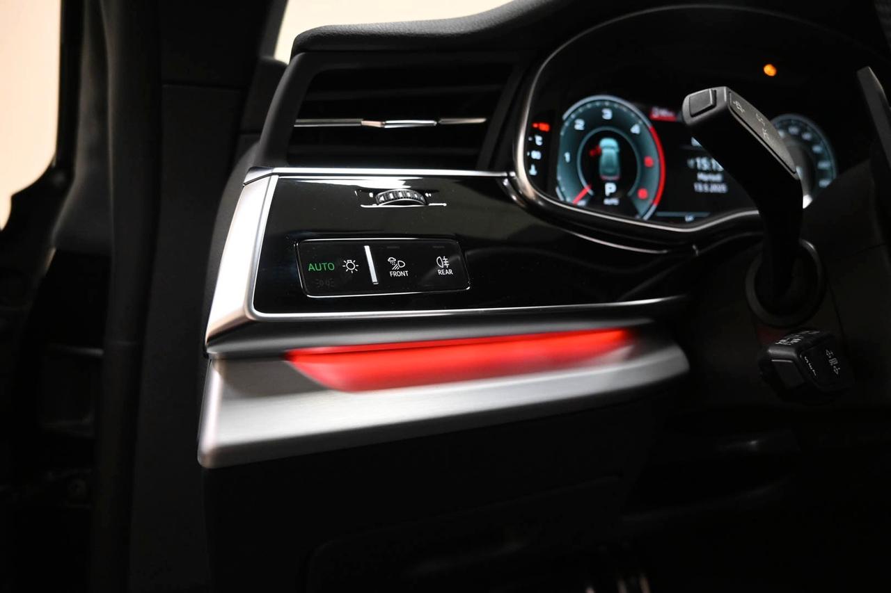 AUDI Q8 Q8 50 TDI 286 CV quattro tiptronic Sport