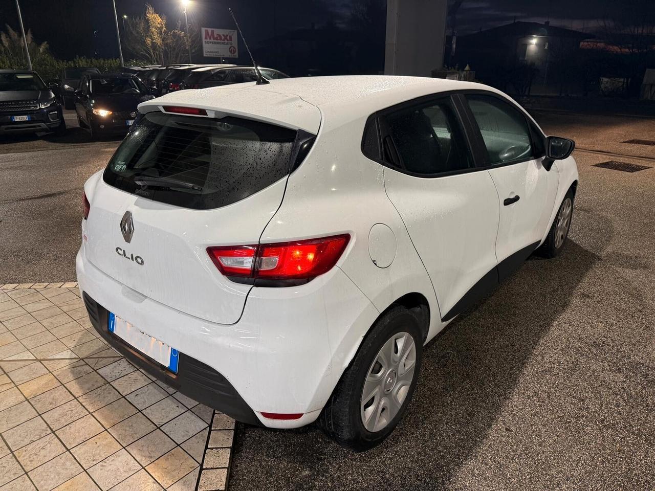 Renault Clio 1.5 Diesel Autocarro Neopatentati