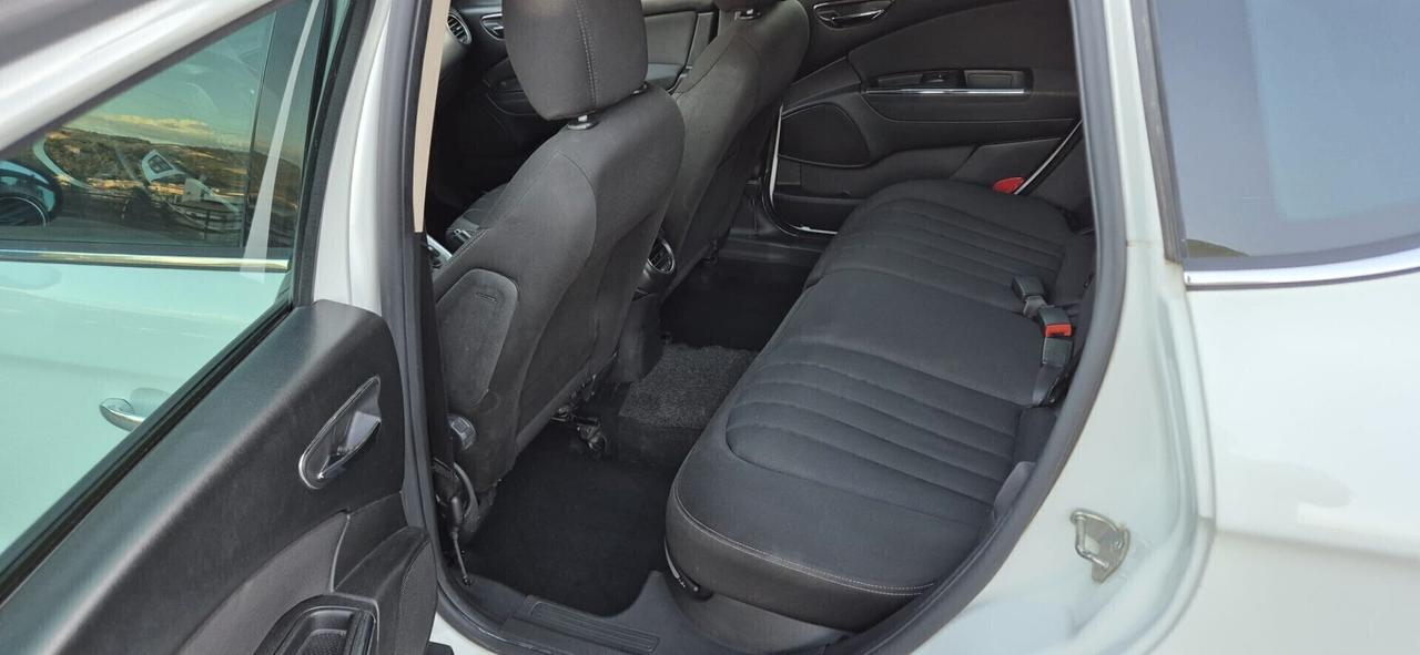 Lancia Delta 1.4 T-Jet 120CV EcochicGPL- 11/2013