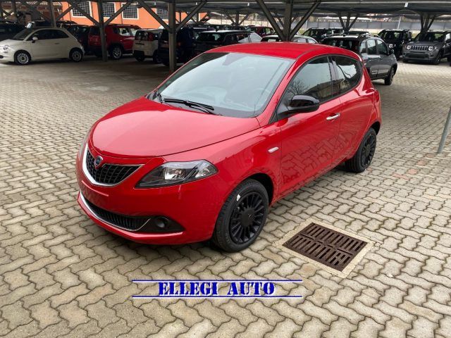 LANCIA Ypsilon PROMO FINANZ. 1.0 FireFly Hybrid Silver KM0