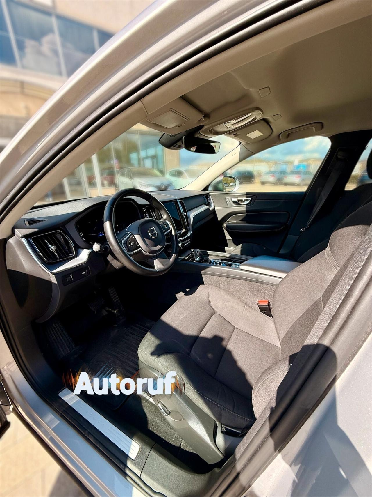 Volvo XC 60 Geartronic Momentum Pro B4