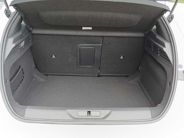 Peugeot 308 BlueHDi 130 S&S EAT8 GT