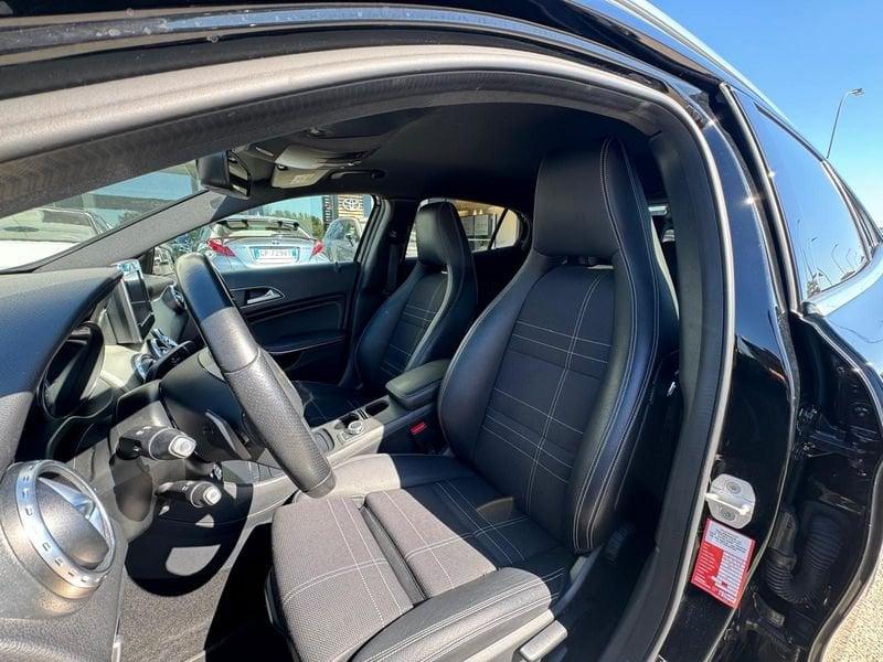 Mercedes-Benz GLA 200 CDI AUTOMATIC Premium