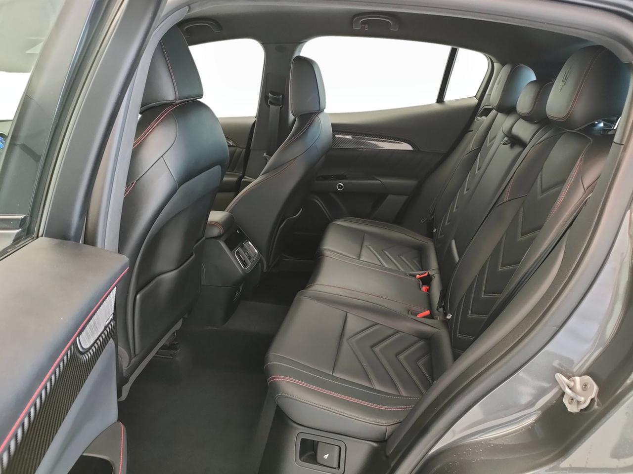 MASERATI Grecale - Grecale 2.0 mhev Modena 330cv auto