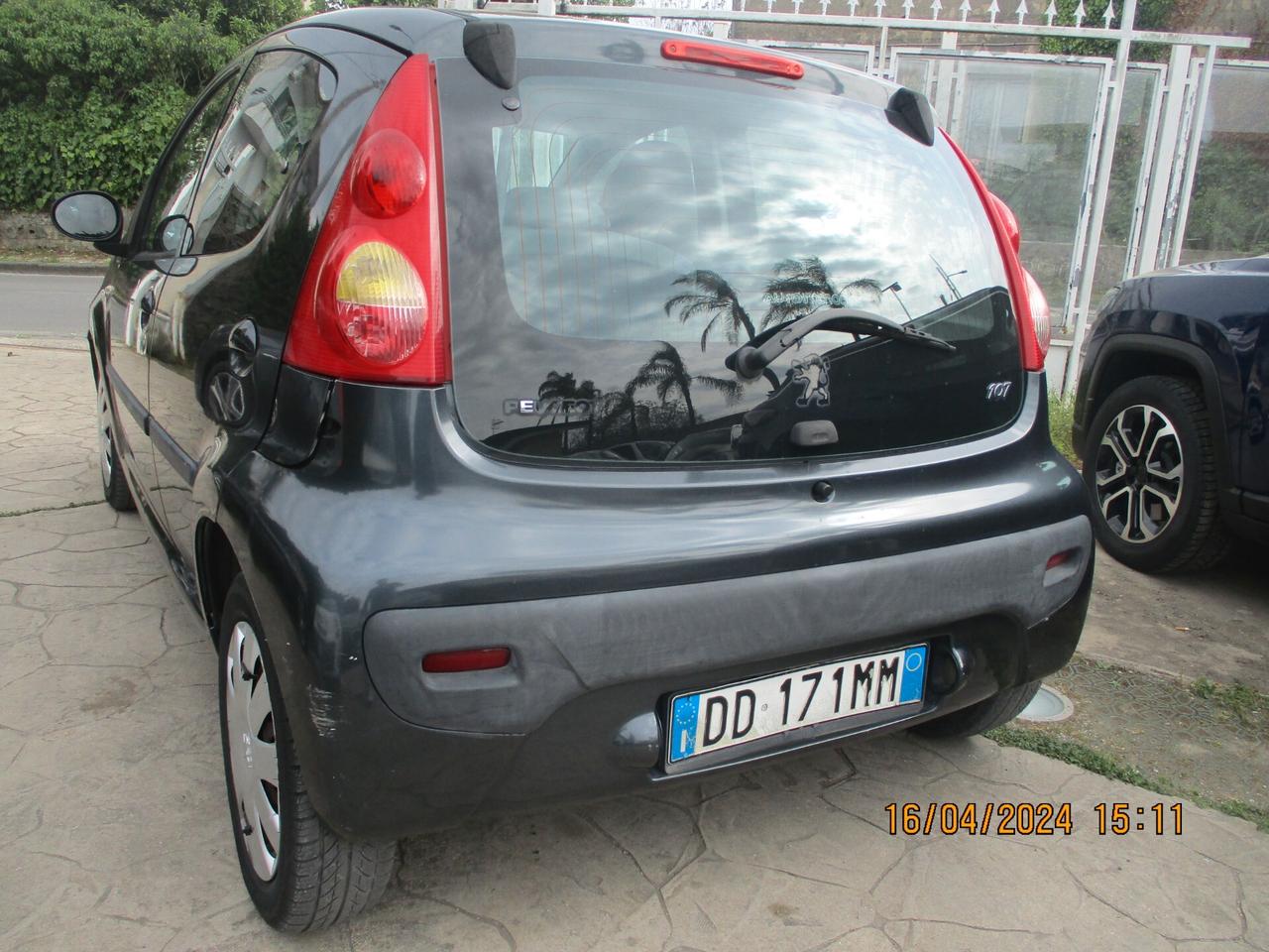 Peugeot 107 1.0 68CV 5p. Plaisir