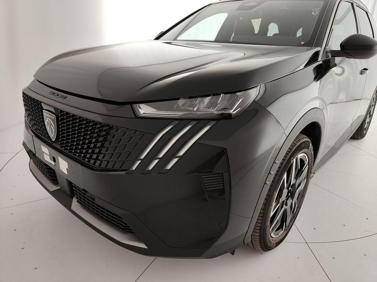 Peugeot 5008 Hybrid 145 e-DCS6 Allure