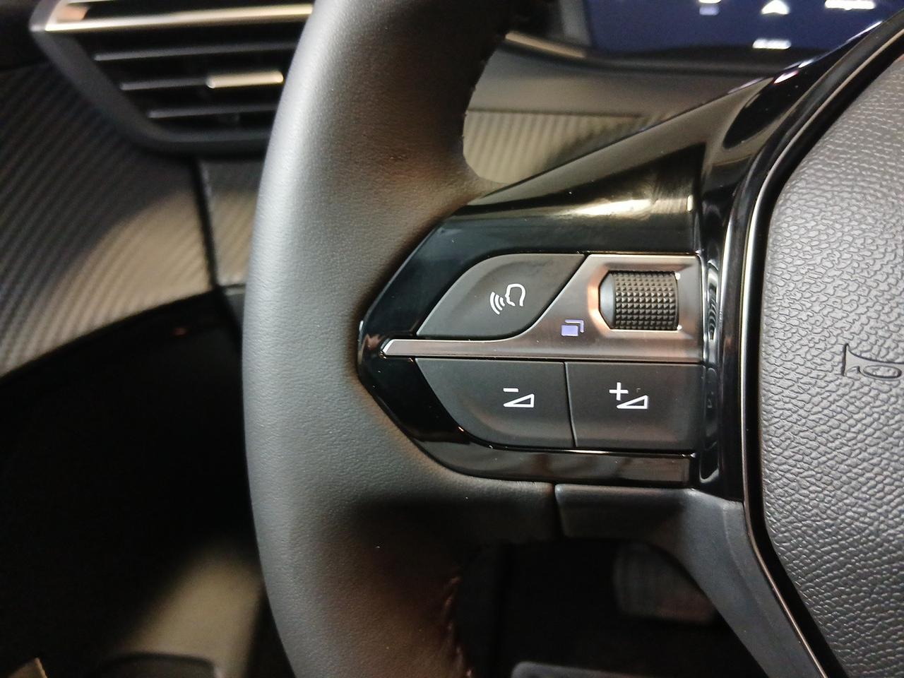 PEUGEOT 208 2ª serie - 208 Hybrid 110 e-DCS6 5 porte Allure