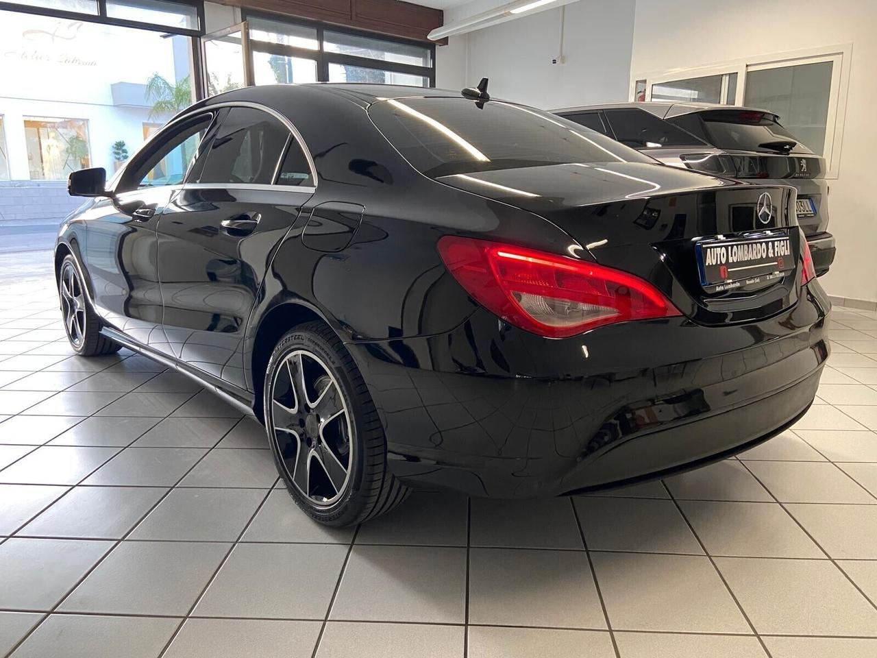 Mercedes-benz CLA 180 Premium Night Edition Pack