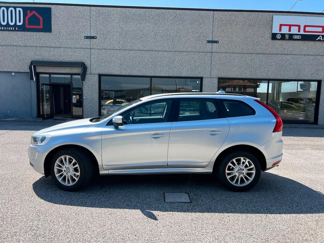 Volvo XC60 D3 2.0 D 163 CV MOMENTUM