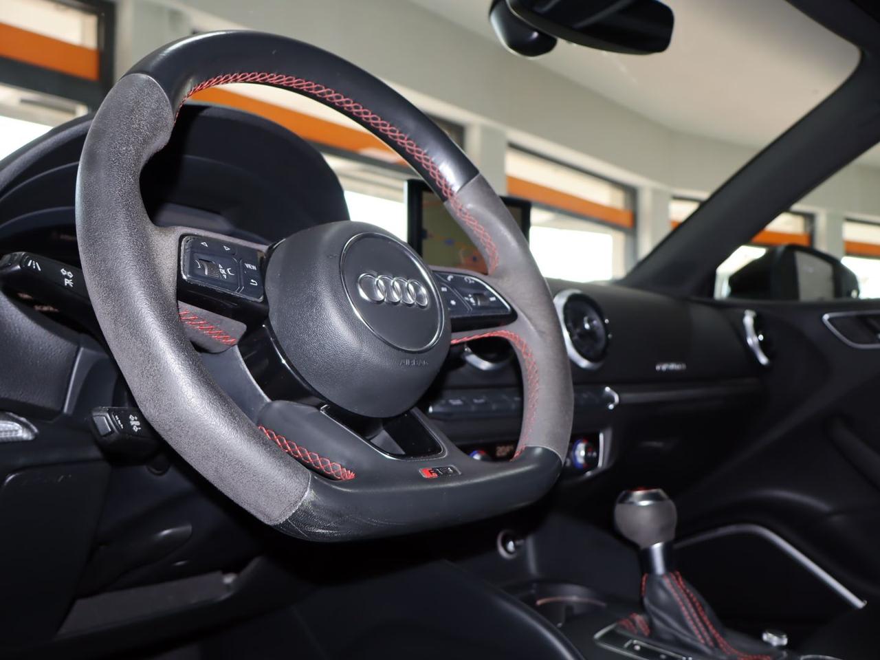 Audi RS3 2.5 TFSI SEDAN #12050