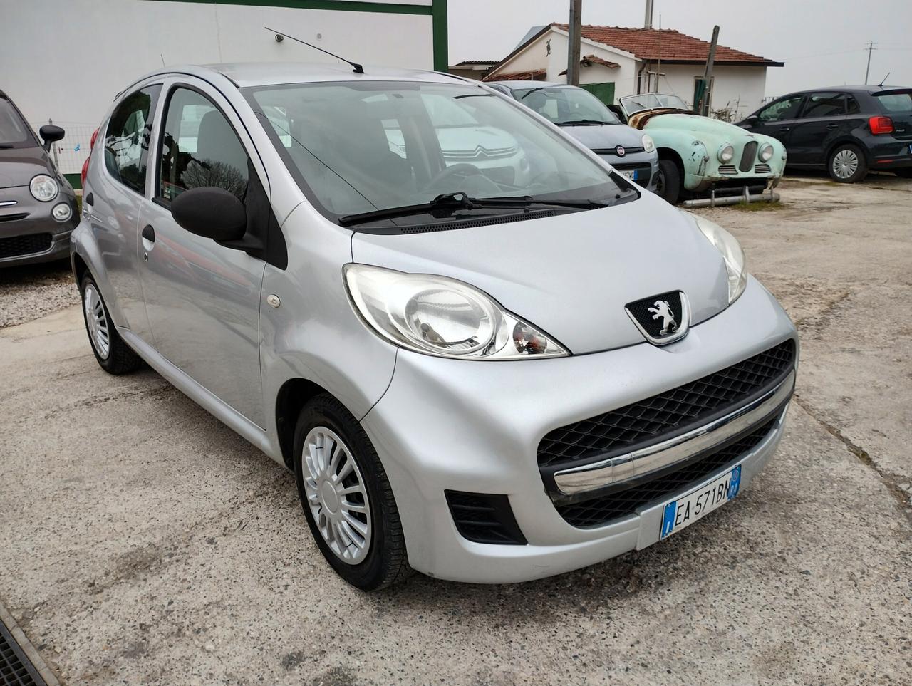 PEUGEOT 107 1.0 68CV 5P Plaisir 2010