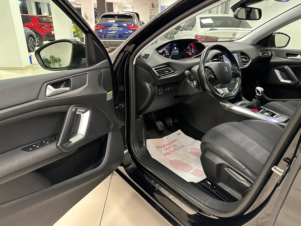Peugeot 308 BlueHDi 120 S&S SW Allure - 2018