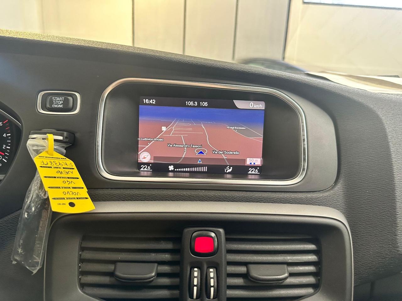 Volvo V40 D2 Geartronic Business N1