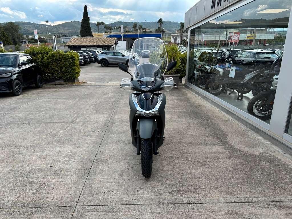 Honda SH 150 2022 / KM 15.000 Tua a solo 34 Euro al mese