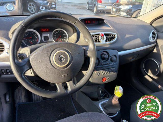 RENAULT Clio 1.4 16V 5 porte Confort