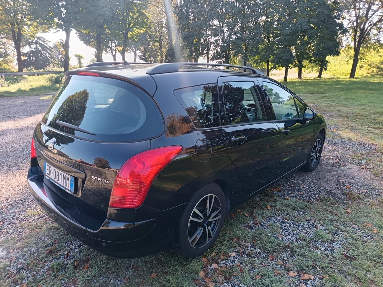 Peugeot 308 1.6 8V HDi 93CV 2013 ok neo patente